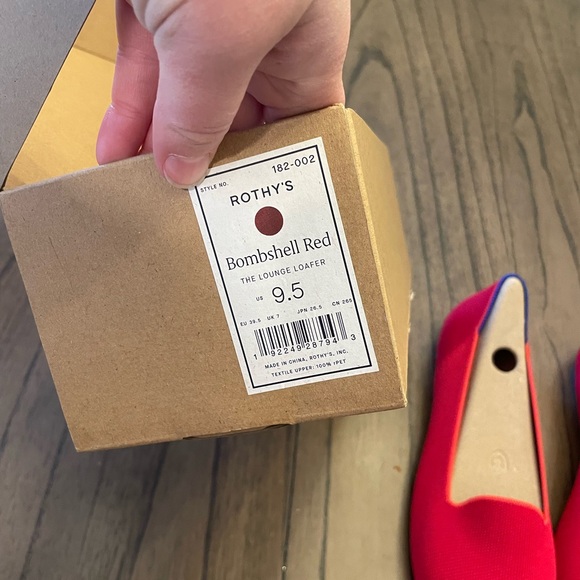 NIB Rothy’s Lounge Loafer in Bombshell Red 9.5 - Picture 3 of 5